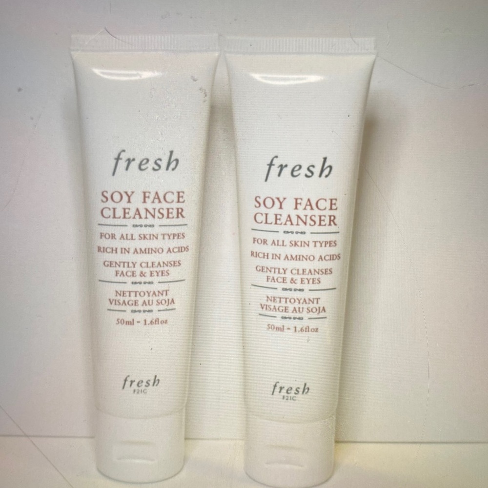 Fresh Soy Face Cleanser Rich in Animo Acids  2pc